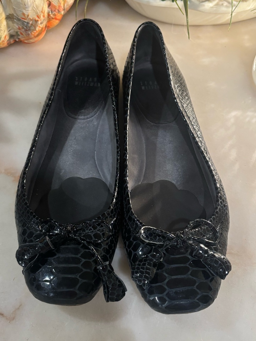 Stuart Weitzman Black Snakeskin Flats Size 10 M